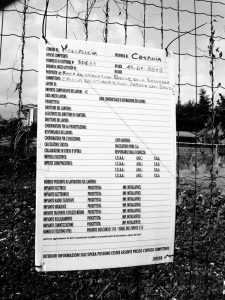 pineta cartello per lavori abusivi