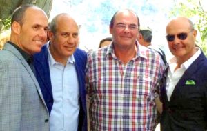 Federico Moccia con i fratelli, da sinistra, Alessandro, Antonino e Maurizio Vaccaro