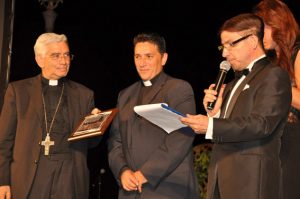 premio garitta 2015 a mons pennisi