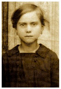 La foto intera di Agata Tanina Nastasi rinvenuta da Mario Giuffrè