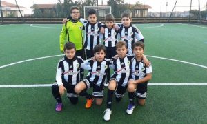 foto calcio squadra Jonia alla 3 di campionato ad acireale