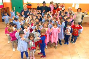 Don Giovanni Salvia alla Scuola dell'Infanzia di Francavilla di Sicilia
