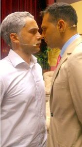 FRANCAVILLA DI SICILIA, compagnia teatrale CHIDDI DA VINA - Da sinistra Salvo Zullo (Don Ferdinando) e Marco Mazza (Peppino Marianna)