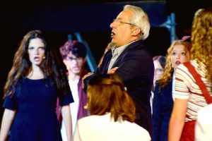 Giovanni D'Amore in una scena del musical WORMS al Teatro di Verdura di Palermo