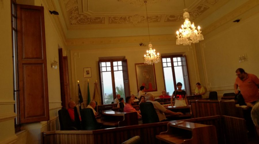 Primo consiglio comunale dell'era Bucci: Primo consiglio comunale dell'era Bucci: