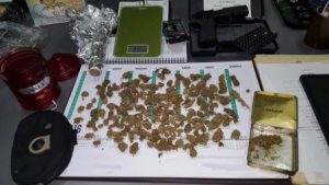 droga-e-pistola-arresto-riposto