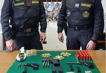 Catania, un arresto per detenzione illegale di armi con matricola abrasa