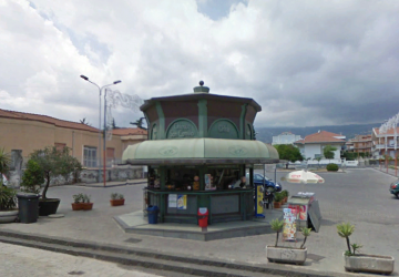 Giarre, violenta baruffa in piazza San Camillo