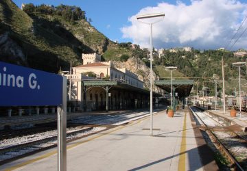 Stazione ferroviaria di Taormina addio?