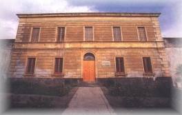 Giarre, tre arresti per furto