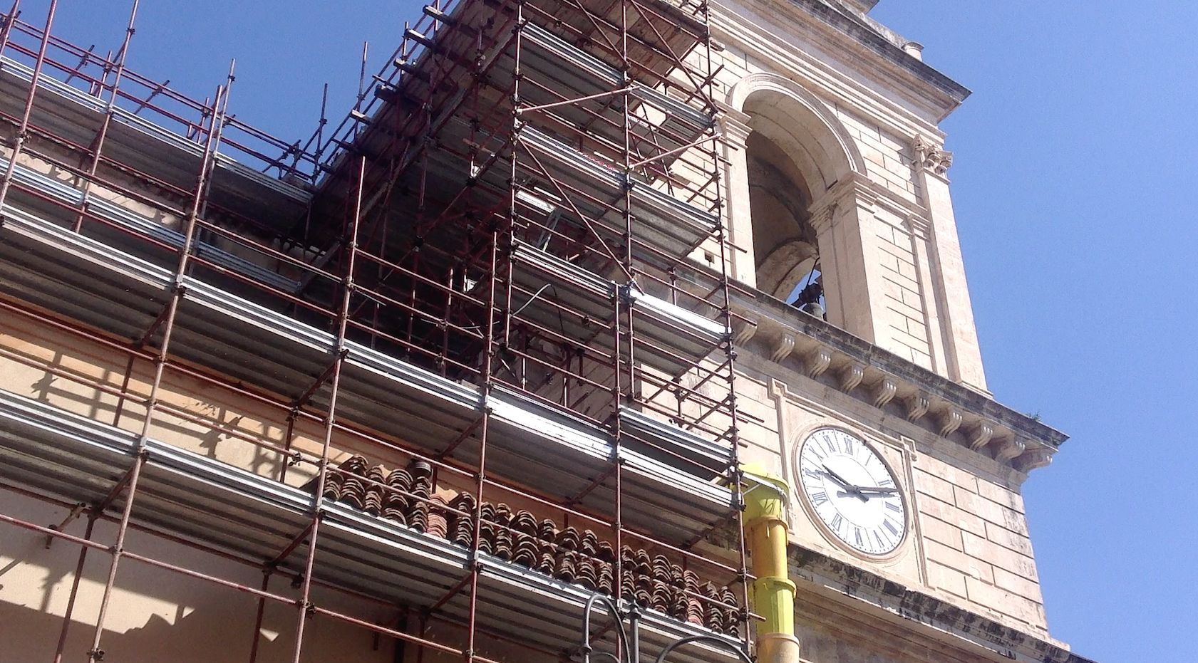 Duomo Giarre, cantieri sospesi: appello del parroco VIDEO