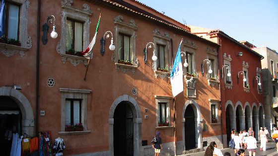 Taormina, corte dei Conti boccia il piano di riequilibrio. Il Comune verso il dissesto