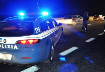 Catania, controlli serrati in piazza Teatro Massimo