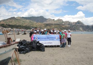 Puliamo le spiagge, giornata ecologica &ldquo;Un mare da amare&rdquo;