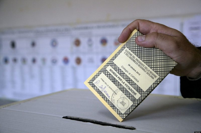Vigilia delle elezioni amministrative: M5S primo partito, Pd a 3 punti e mezzo