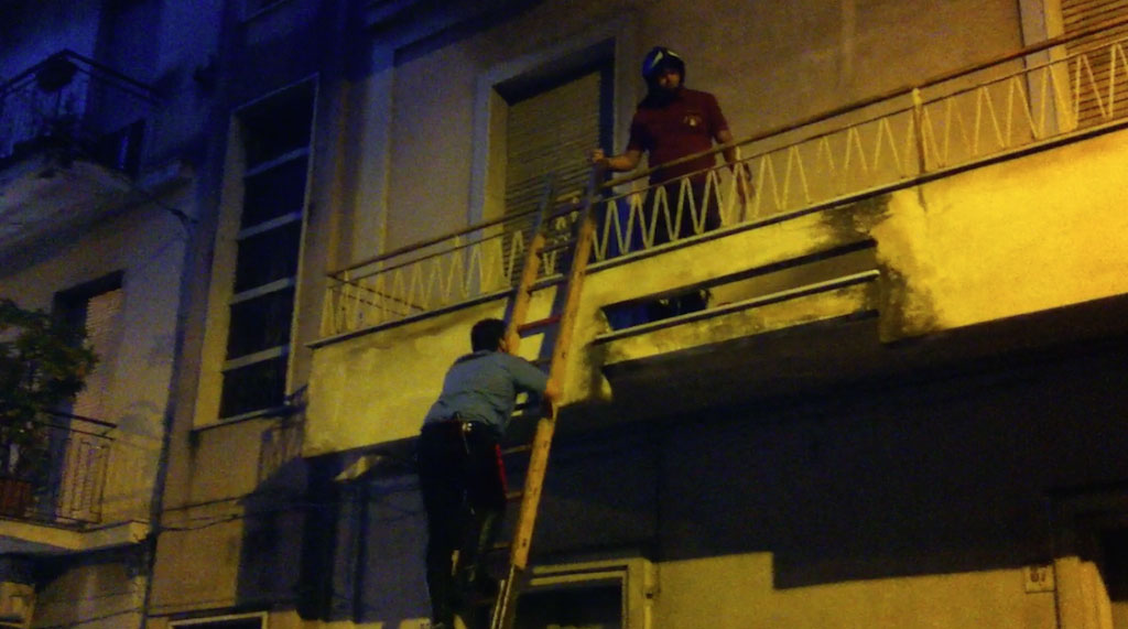 Giarre, 35enne tenta il suicidio VIDEO