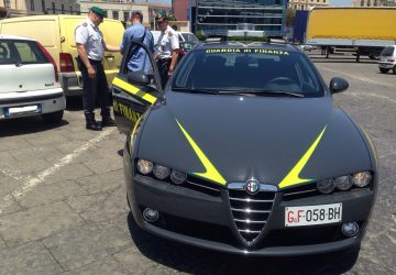 Catania, parcheggiatori abusivi: operazione delle Fiamme gialle