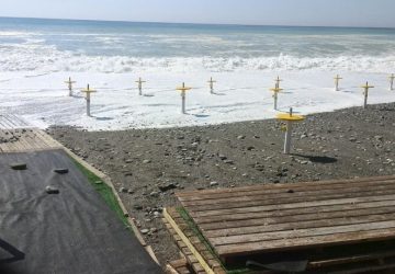 Mareggiata provoca pesanti danni a lidi