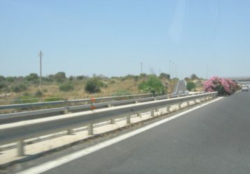 A18, lunghe file in direzione Catania per un incidente a catena