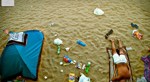 Giardini Naxos, invasione di Ferragosto