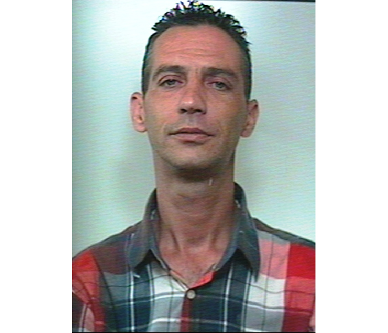 Aci Catena, furto in sacrestia. Arrestato balordo