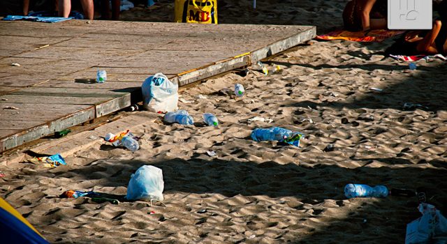 Giardini Naxos, invasione di Ferragosto