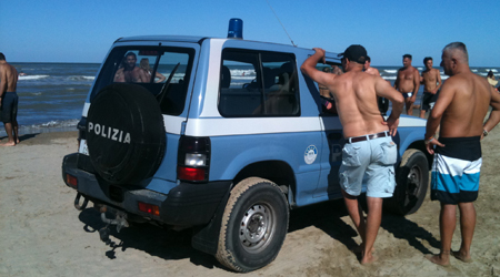 Ponte Primo Maggio: controlli polizia. Prove generali stagione estiva