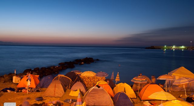 Giardini Naxos, invasione di Ferragosto