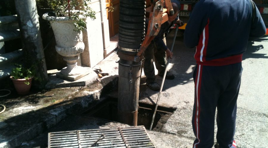 Giarre, a ottobre la pulizia di 600 caditoie comunali