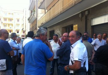 Catania, blocchi stradali lavoratori del Consorzio di Bonifica