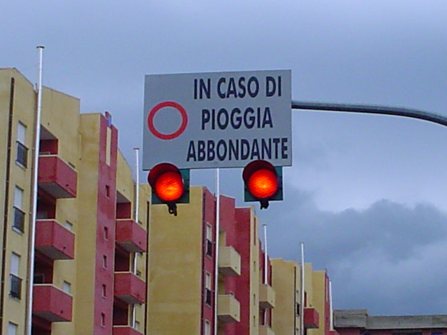 Domani allerta meteo “arancione”. Il Comune di Riposto invita i cittadini alla prudenza