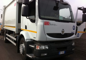 Riposto, conferimento umido: stop all'uso dei sacchi neri