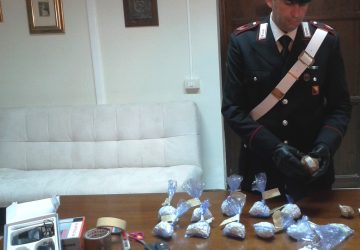 Catania, marito e moglie arrestati. Detenevano mezzo chilo di cocaina