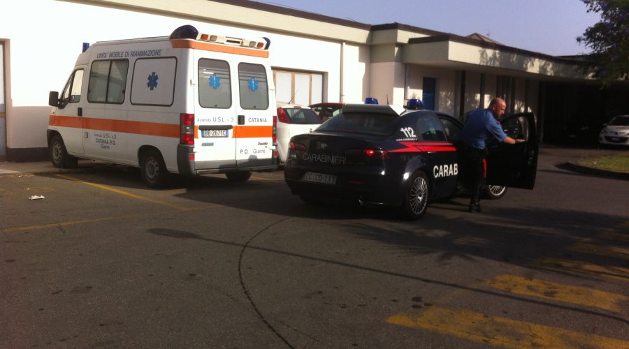 Zafferana, tenta di uccidere la figlia a martellate