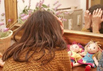 Acireale, abusava della figlia di 8 anni