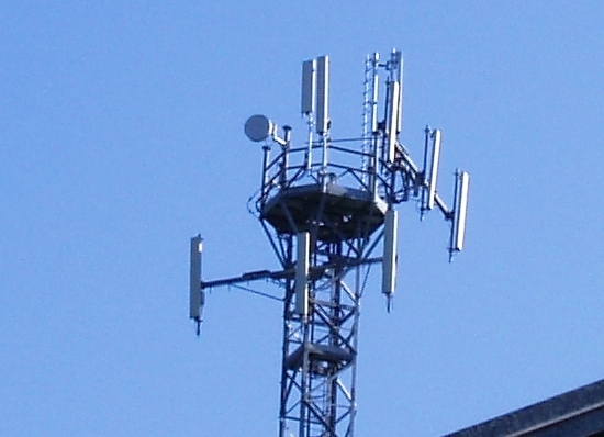 San Gregorio, antenna per telefonia “contestata”