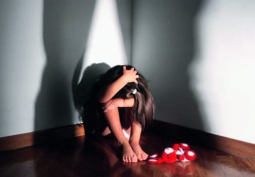 Violenza sessuale sulle figlie adottive: in manette orco a Santa Teresa di Riva