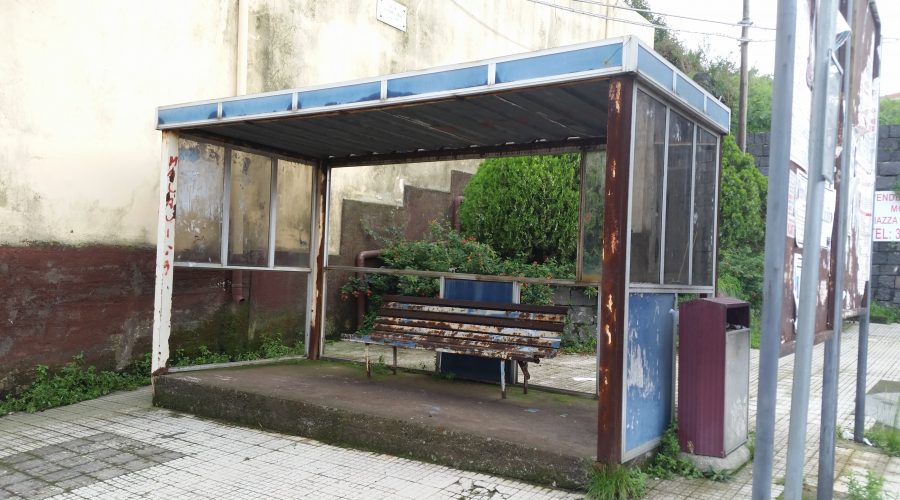 Faro puntato sulla frazione abbandonata di Puntalazzo