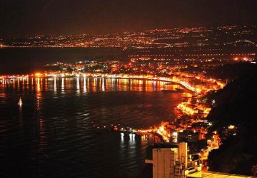 Il porto di Giardini Naxos, ossia la tela di Penelope