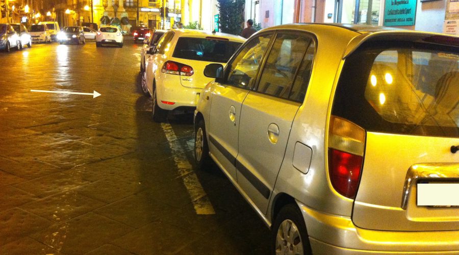 Traffico a Giarre: vince anarchia. Anzi no: trionfa