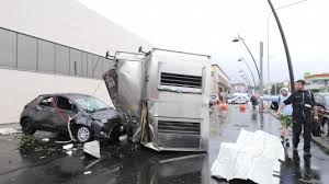 Tromba d&rsquo;aria a Catania, il drammatico video della distruzione