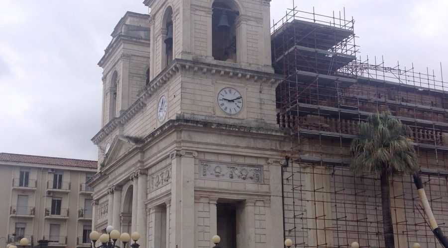 Duomo di Giarre, mettiamoci una croce sopra VIDEO