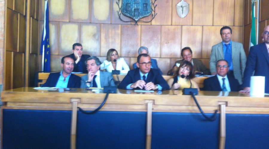 Giarre, approvato in Giunta schema di Bilancio 2015
