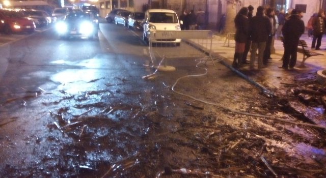 Giardini Naxos, zuccata di Natale si trasforma in incendio