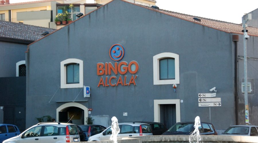 Catania, sequestrate 2 sale Bingo. Valore 15 milioni di euro. Otto denunciati VIDEO