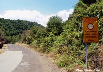 Spiragli per la riapertura al traffico della strada di collegamento tra Sant&rsquo;Alfio e Giarre