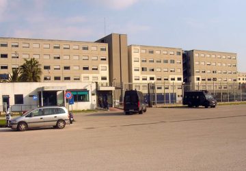 Catania, agente Polizia Penitenziaria suicida