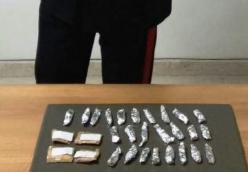 Acireale, Pane, droga e&hellip; fantasia. Arrestato spacciatore