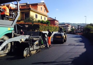 Linguaglossa, rifacimento manto stradale di via Matteotti