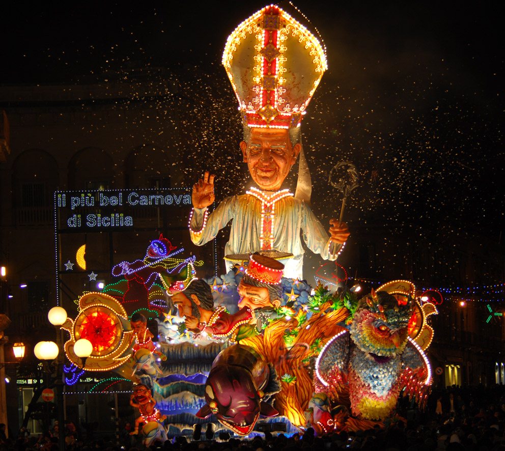 Acireale, Carnevale 2015: i carri vincitori